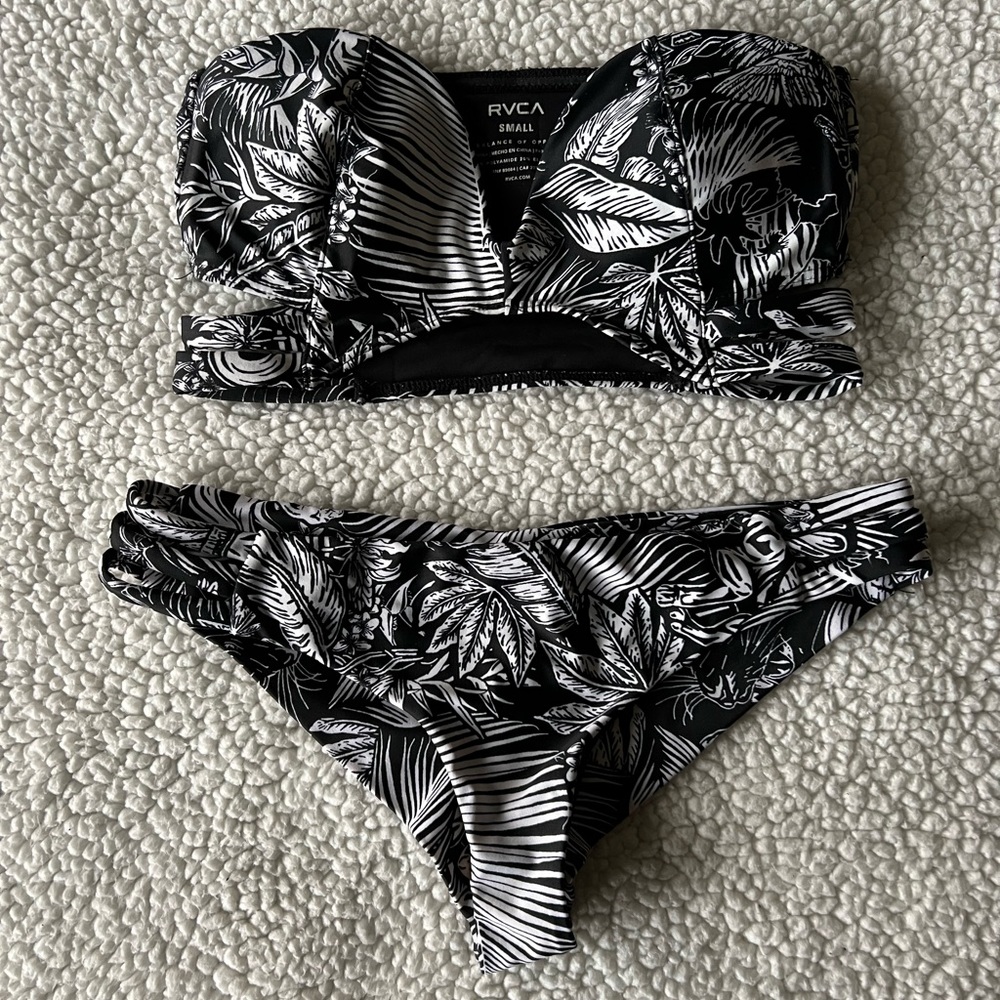 RVCA Swimsuit Size Small